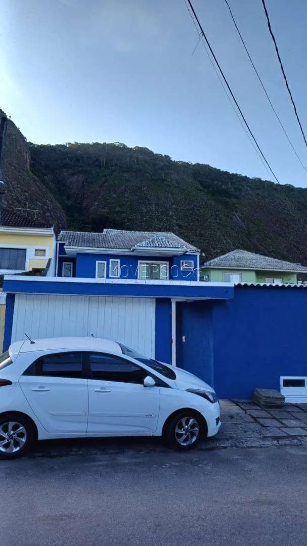 Casa de Condomínio em Vargem Pequena — Flamboyant