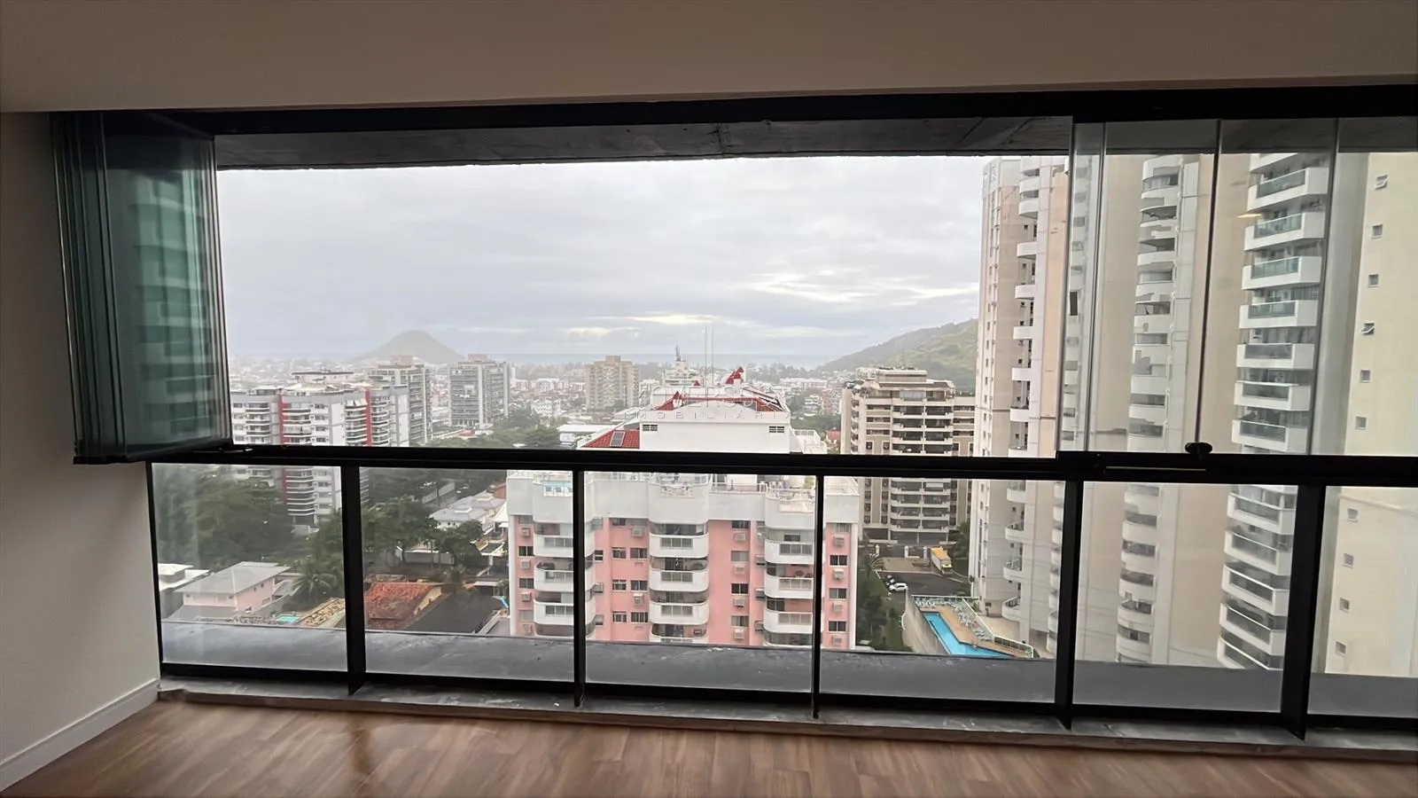 Apartamento em Recreio dos Bandeirantes — Duo