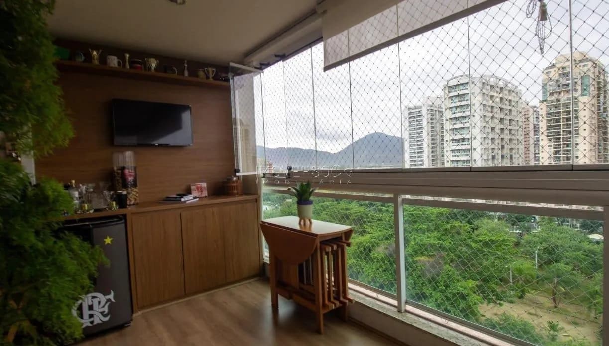 Apartamento em Recreio dos Bandeirantes — Aloha