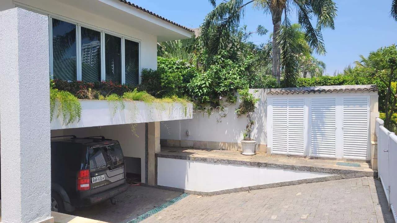 Casa de Condomínio em Barra da Tijuca — Crystal Lake