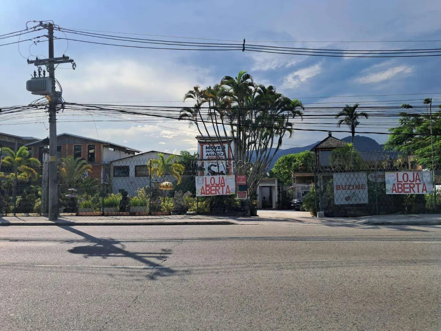 Casa Comercial em Recreio dos Bandeirantes