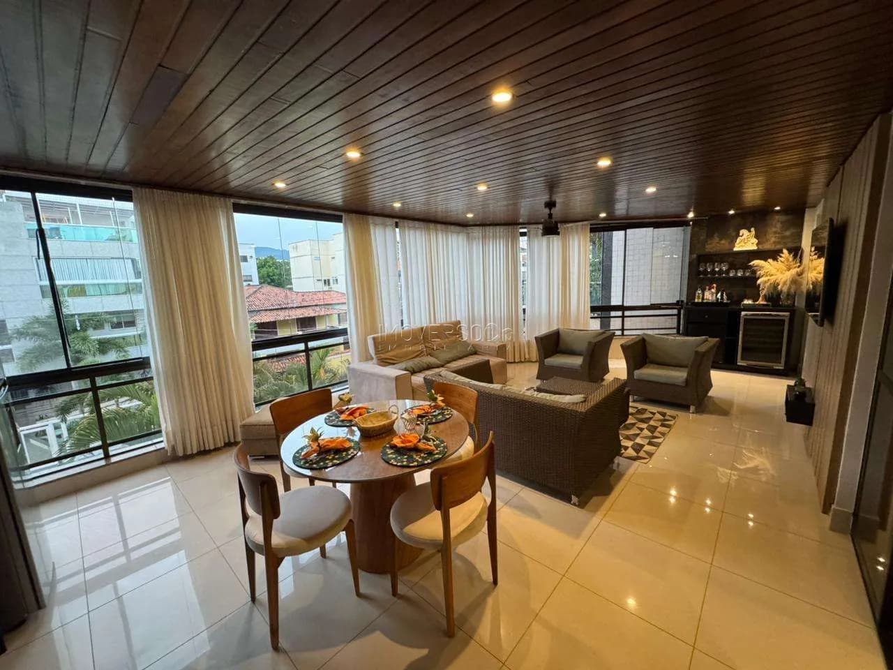 Apartamento em Recreio dos Bandeirantes — Gleba B