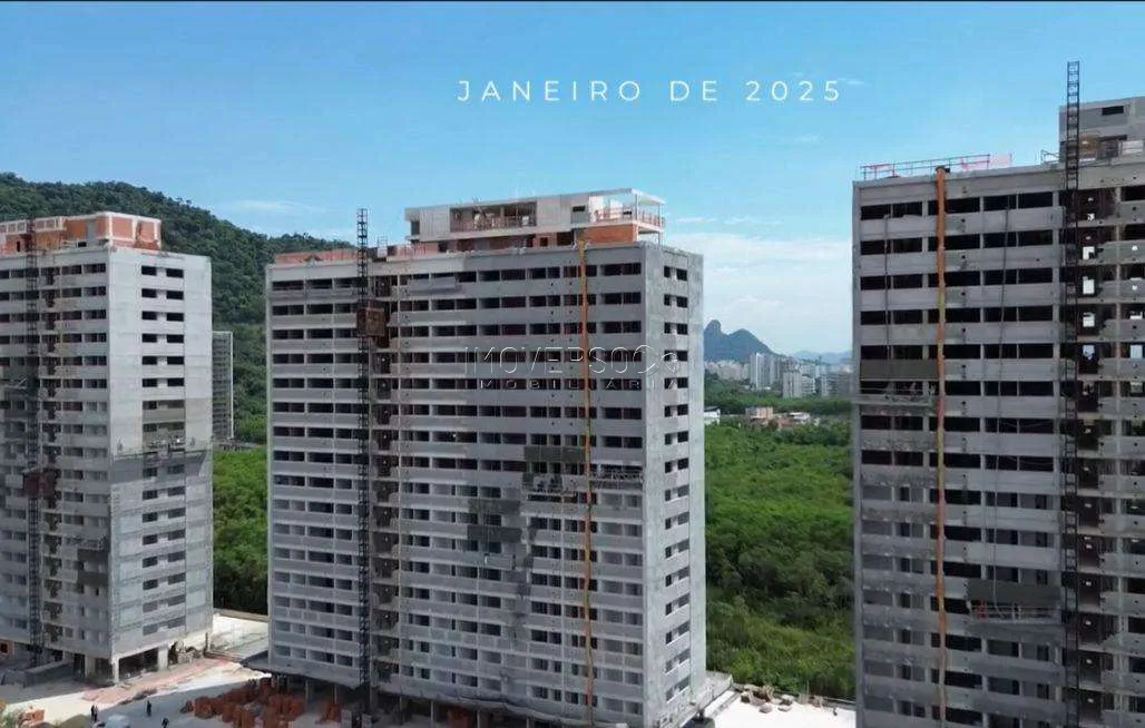 Apartamento em Barra Olímpica — Murano