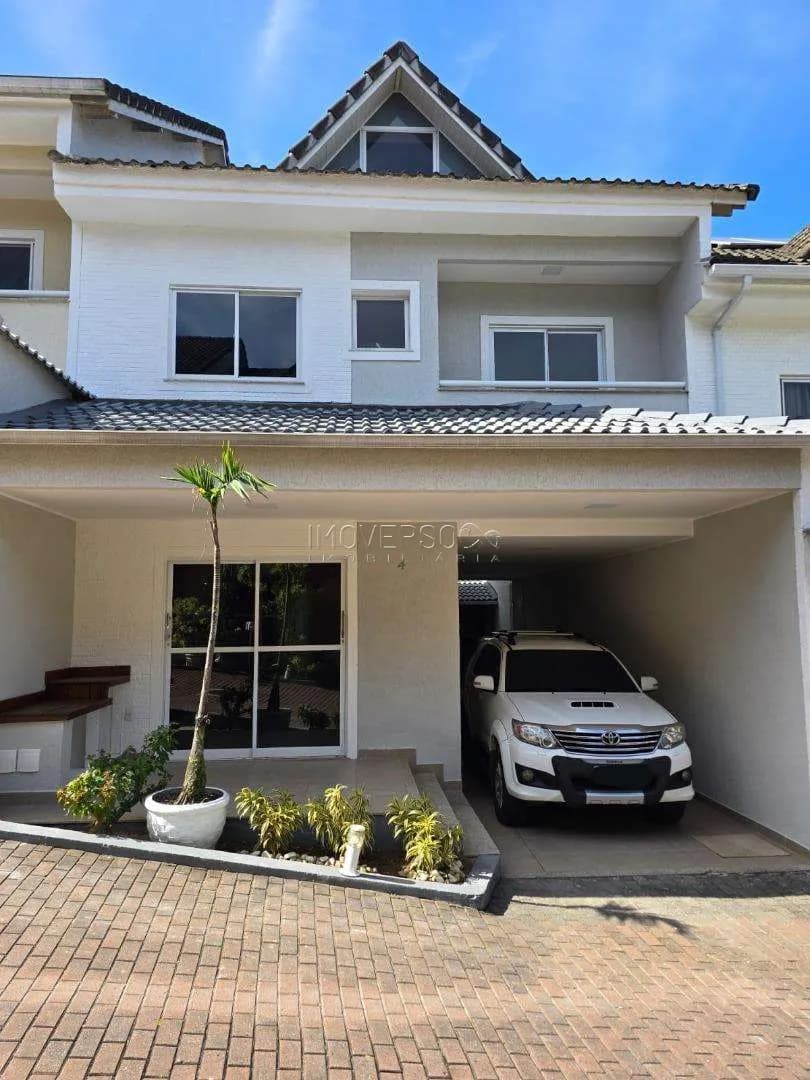Casa de Condomínio em Freguesia (Jacarepaguá) — Miraggio Residenziale
