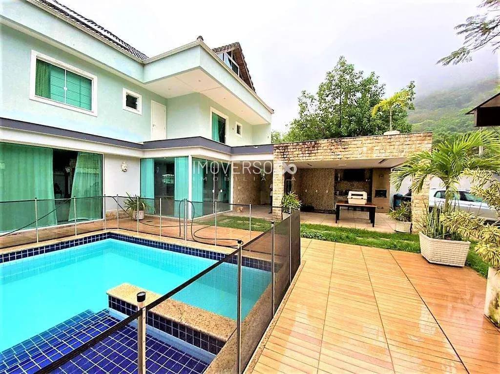 Casa em Vargem Pequena