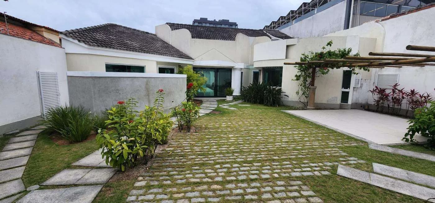 Casa de Condomínio em Recreio dos Bandeirantes