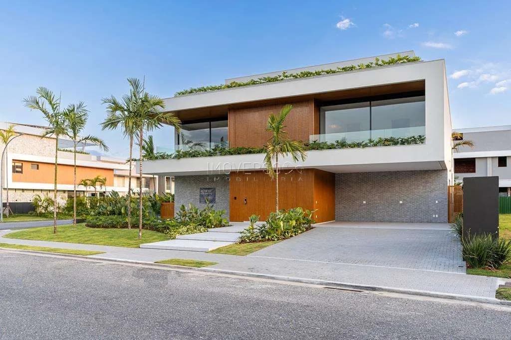 Casa de Condomínio em Barra da Tijuca — Alphaville