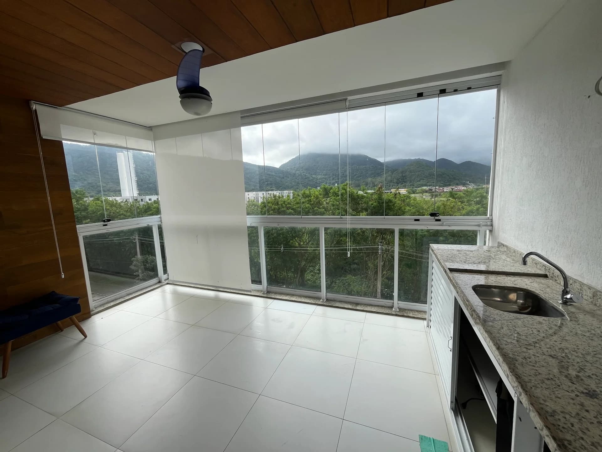 Oportunidade no Frames contendo 3 suítes.