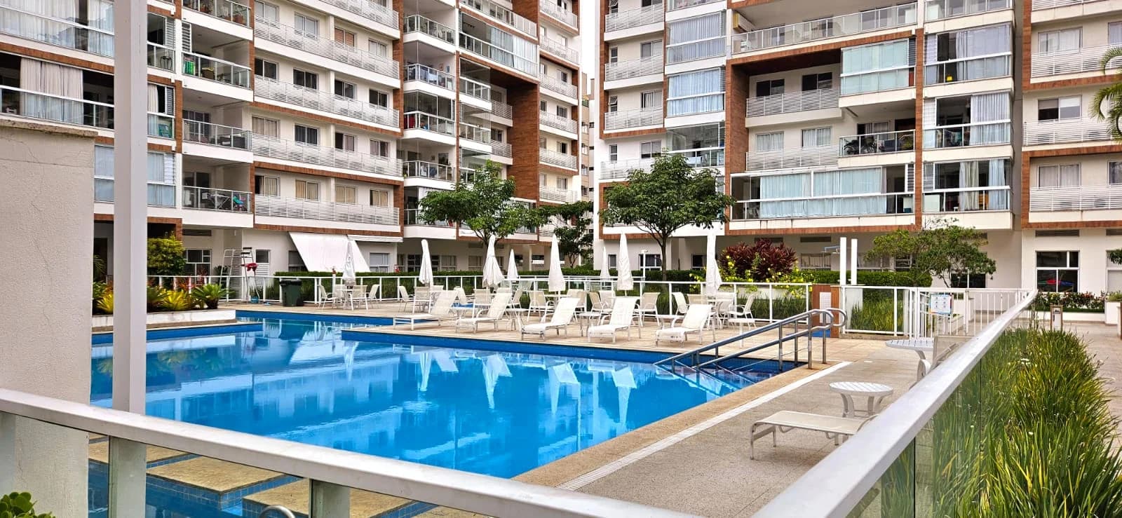 APARTAMENTO À VENDA – CONDOMÍNIO FRAMES | PONTAL OCEÂNICO | RECREIO DOS BANDEIRANTES