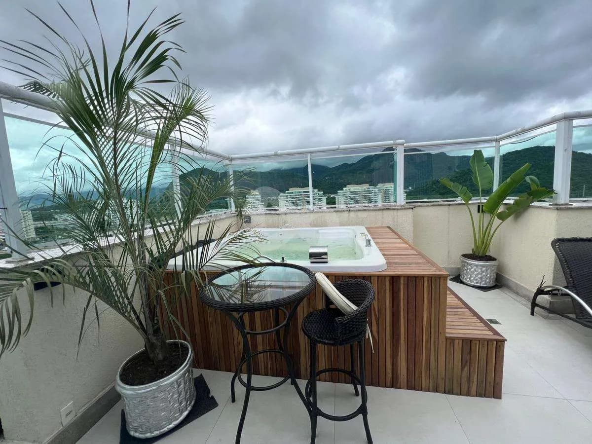 Cobertura em Barra da Tijuca — London Green