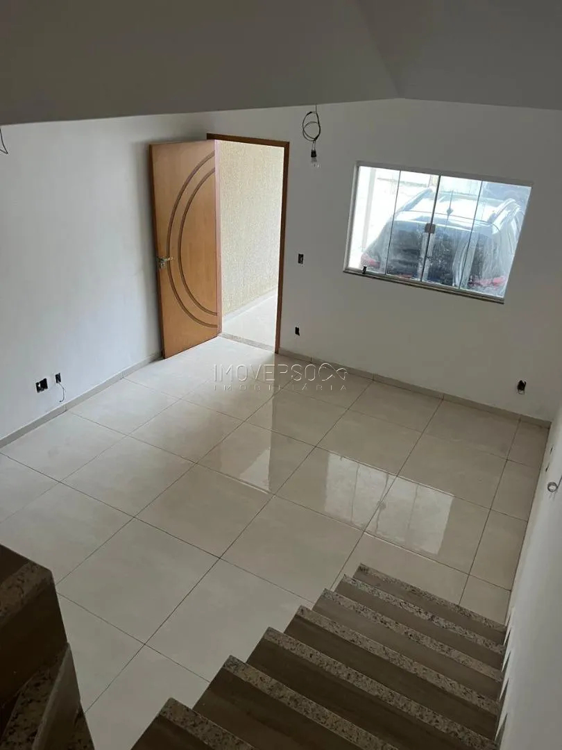 Casa de Condomínio em Jacarepaguá