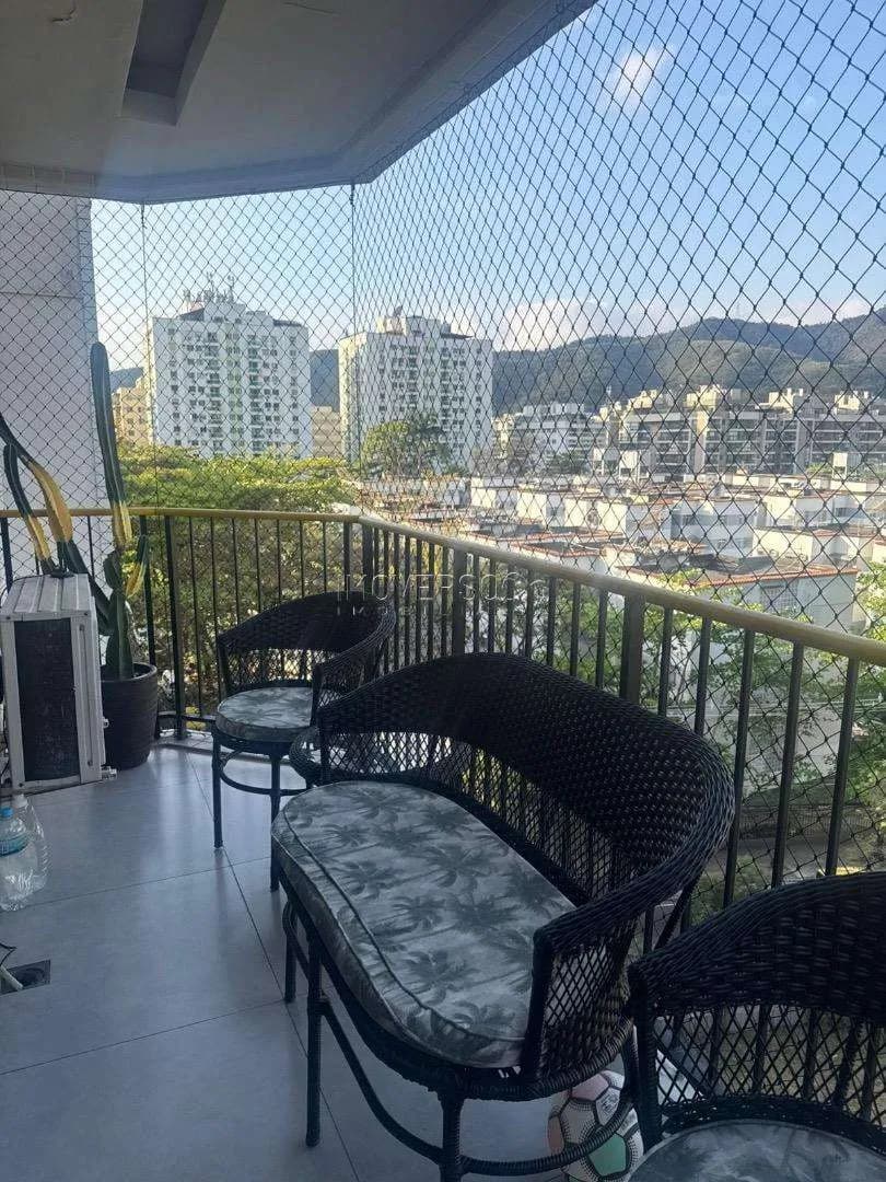 Apartamento em Freguesia (Jacarepaguá) — Larissa