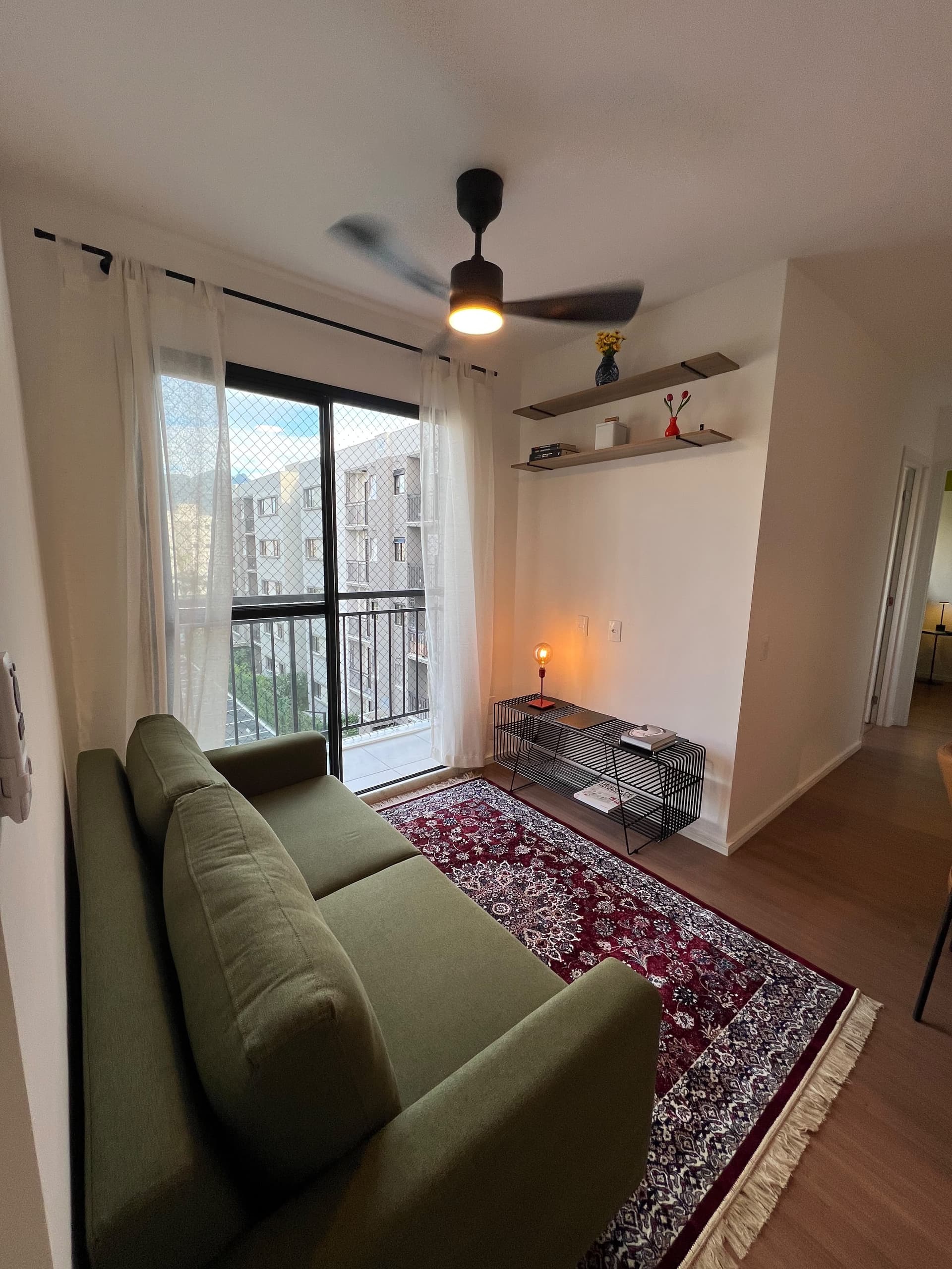 Apartamento de 2 Quartos na Barra Olímpica