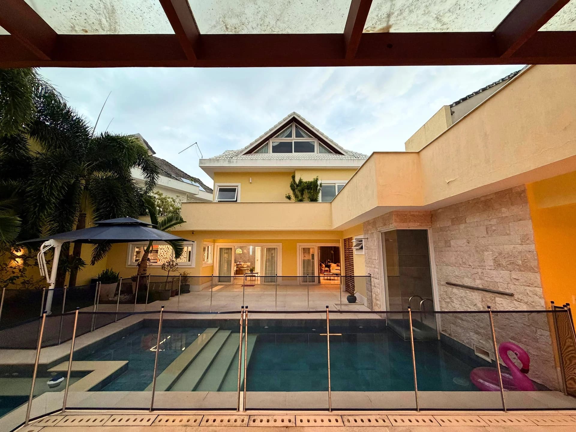 Casa de Alto Padrão no Condomínio Blue Houses – Barra da Tijuca