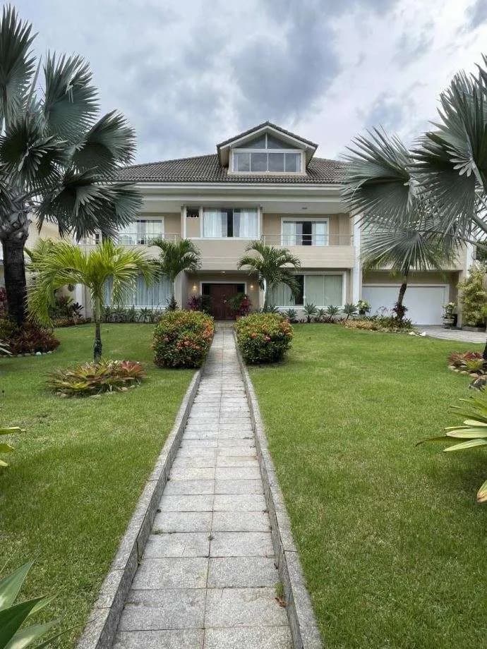 Casa de Condomínio em Barra da Tijuca — Mansões