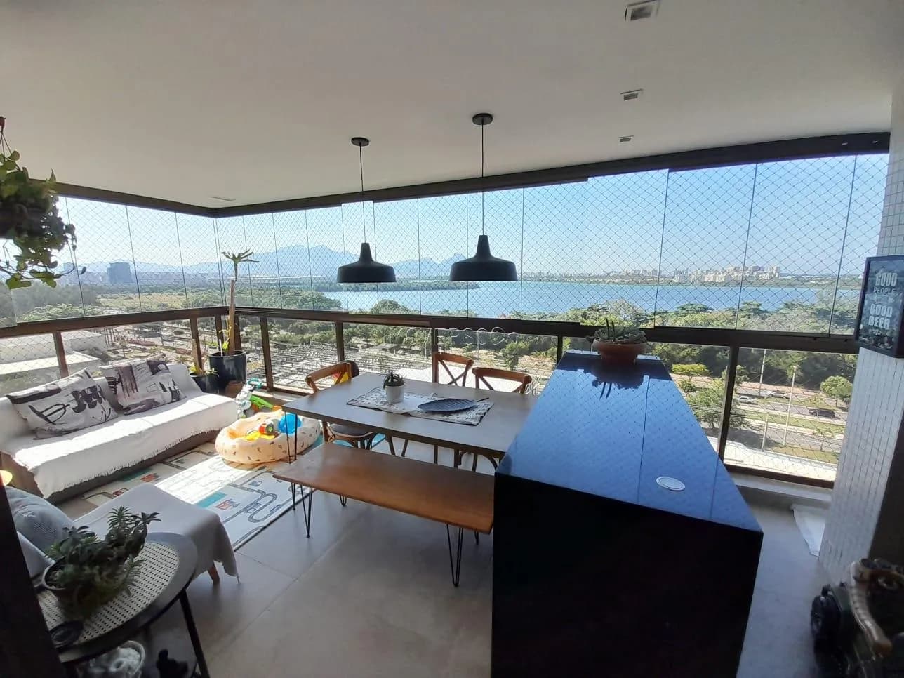 Apartamento em Barra Olímpica — Saint Michel