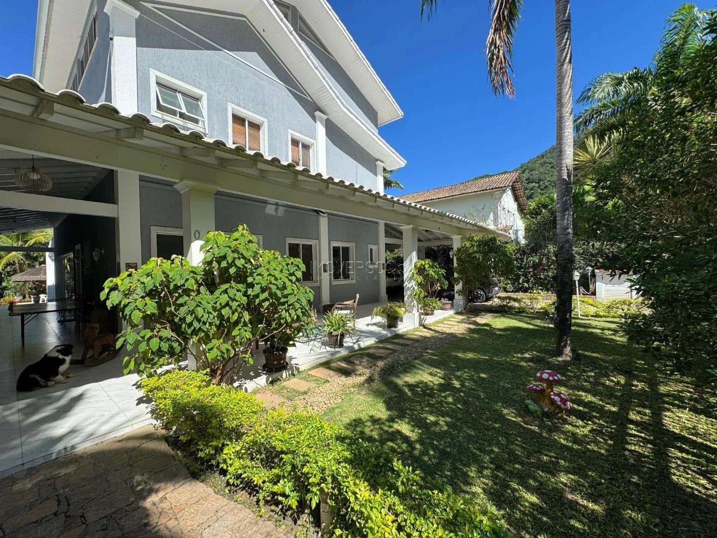 Casa de Condomínio em Vargem Grande — Verde Vale