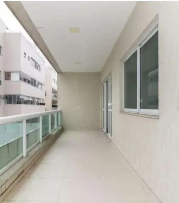 Apartamento em Recreio dos Bandeirantes — Gleba B
