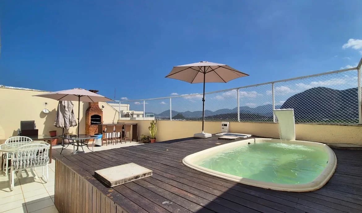 Oportunidade- Cobertura Duplex, contendo 2 quartos ( 1 suíte).