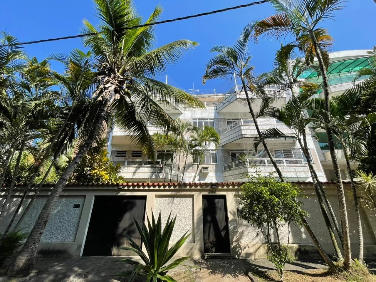 Apartamento em Recreio dos Bandeirantes — Gleba B