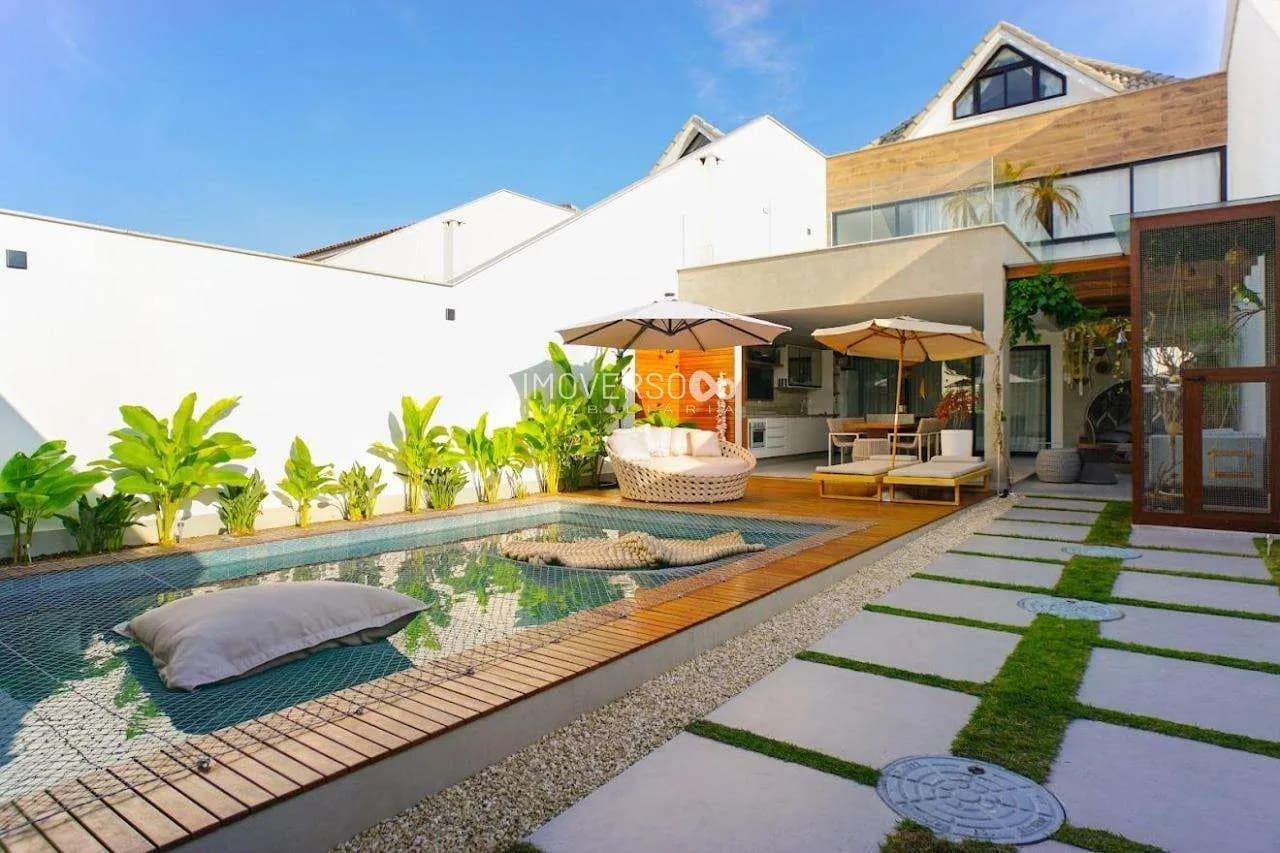 Casa de Condomínio em Barra da Tijuca — Rio Mar