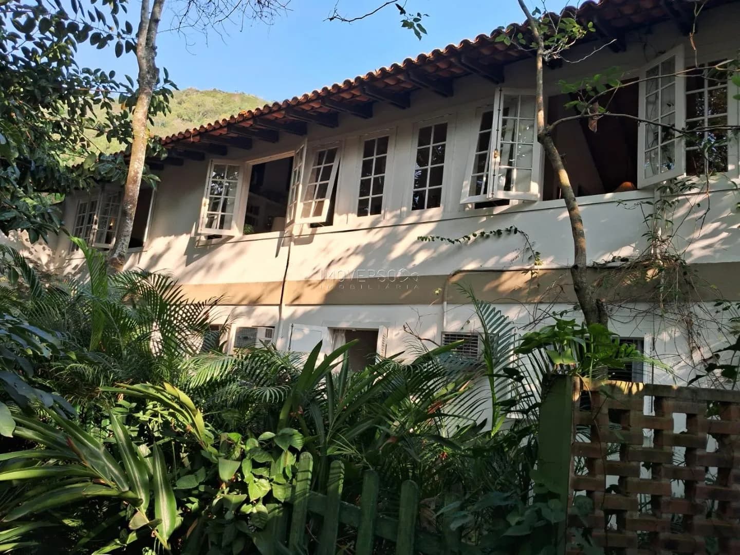 Casa de Condomínio em Jacarepaguá