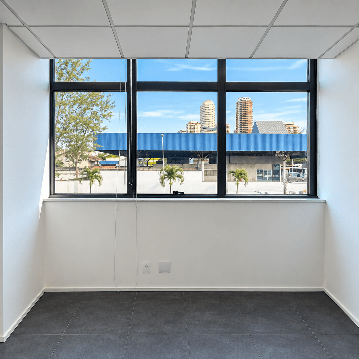 Excelente sala comercial com 36 m²