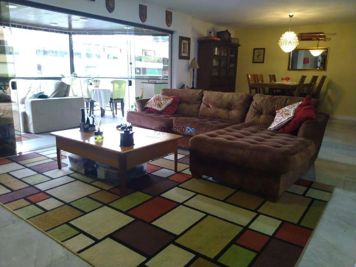 Apartamento em Recreio dos Bandeirantes — Gleba B
